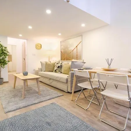 2 Bedroom Flat In Nyar Str., Boutique Appartement Budapest