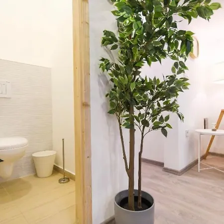 Appartement 2 Bedroom Flat In Nyar Str., Boutique Budapest